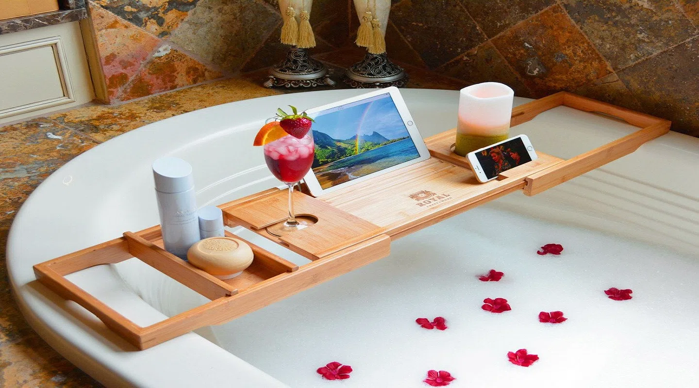 Captivating Bathtub Décor Ideas for Beauty and Functionality