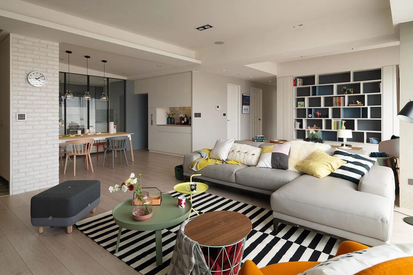 Warm Scandinavian Living Room Interior Design