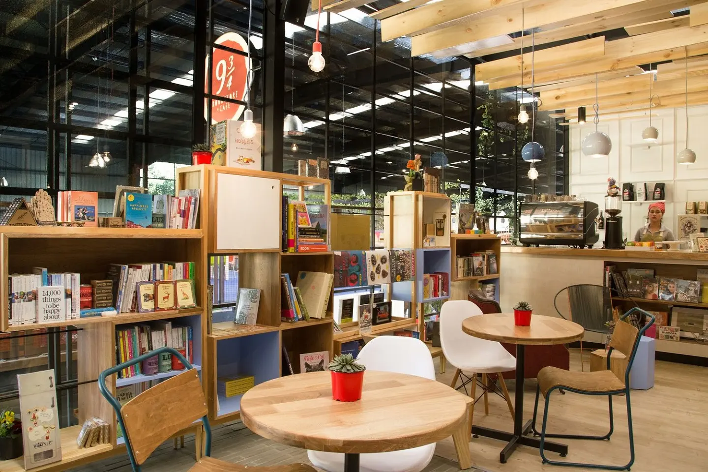 Book Café Décor Inexpensive Ideas